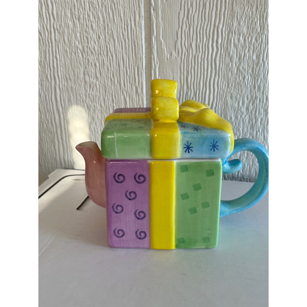 Betallic Gift Box Teapot Ceramic Purple‎ Green Yellow Blue Pink Handle Lid